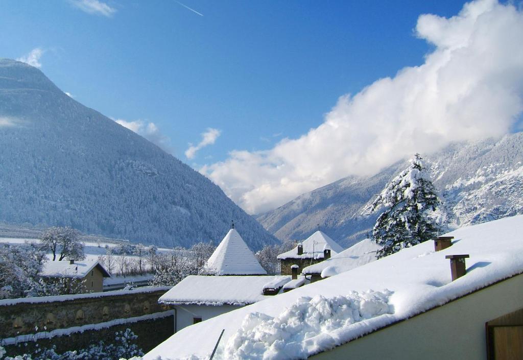 Hotel Gasthof Gruener Baum Glorenza Εξωτερικό φωτογραφία